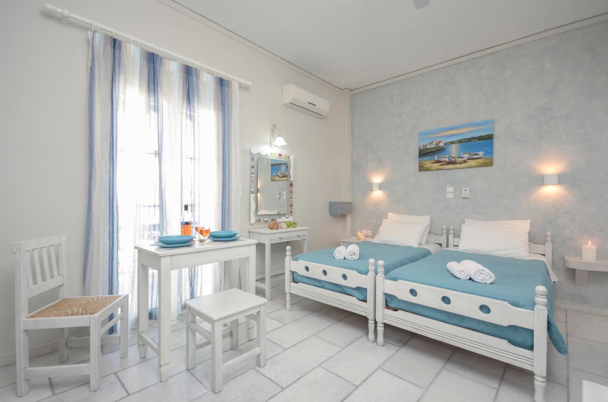 Sofi Pension Naxos City ภายนอก รูปภาพ